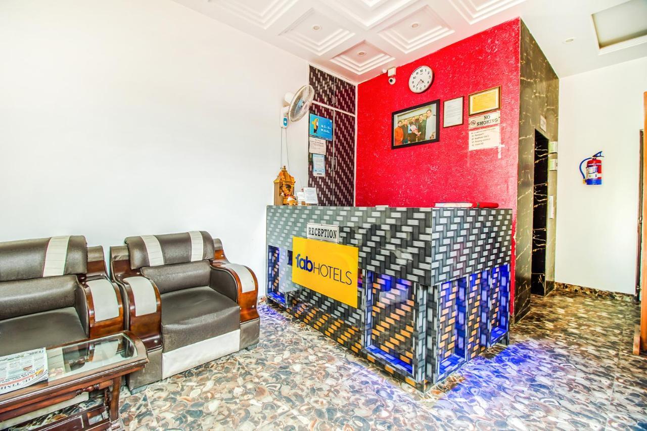 Fabhotel Airlift Ню Делхи Екстериор снимка